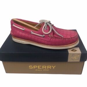 Sperry Gold Cup Honeycomb Raspberry Shoe